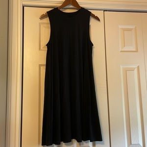 Sleeveless Cotton Swing dress